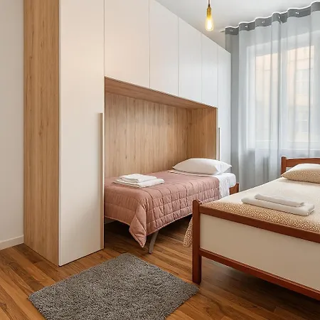 Apartment J&r House - Centro Stazione Aeroporto